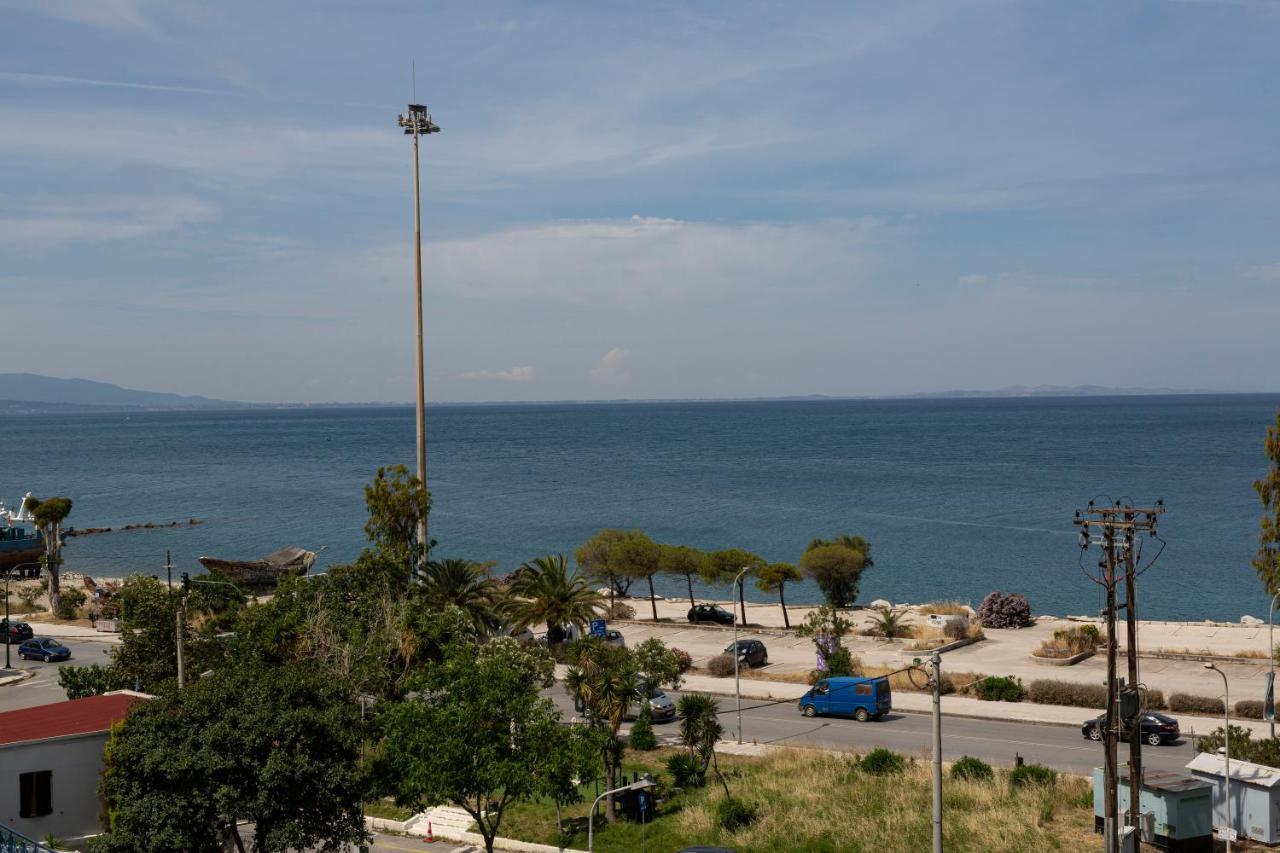 Delfini Hotel Patras Exterior foto